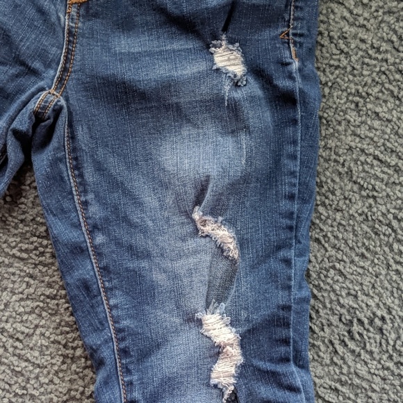 Jeans - Picture 3 of 3